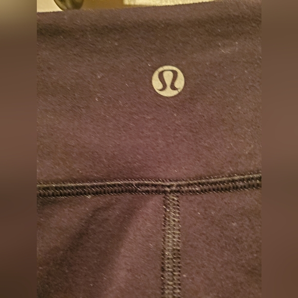 Lululemon Leggings Athletic Pants - Picture 3 of 3